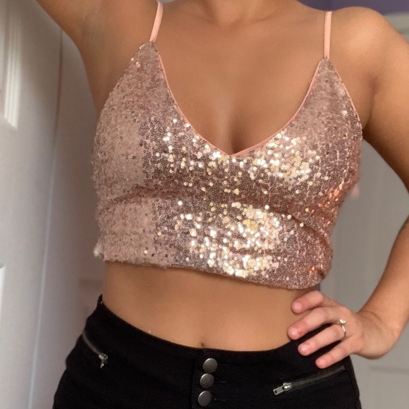 Forever 21 Tops - Sequin Crop Top ✨